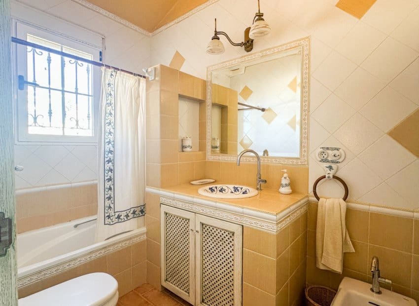 6 quarto Moradia para venda em La Mata - 950 000 € (Ref: 9987251)