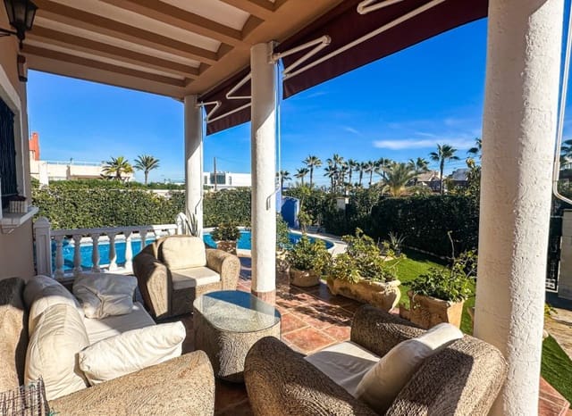 6 soveværelse Villa til salg i Cañada del Molino, Torrevieja - € 950.000 (Ref: 9987251)