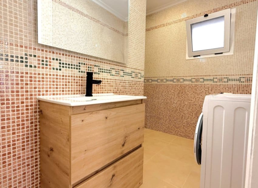 2 quarto Apartamento para venda em Torrevieja - 164 900 € (Ref: 9987252)