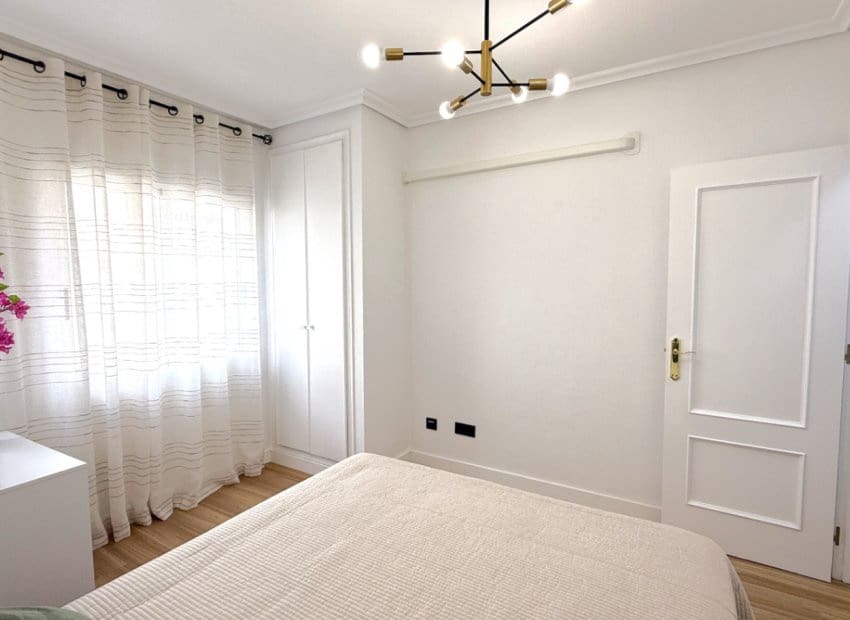 2 quarto Apartamento para venda em Torrevieja - 164 900 € (Ref: 9987252)