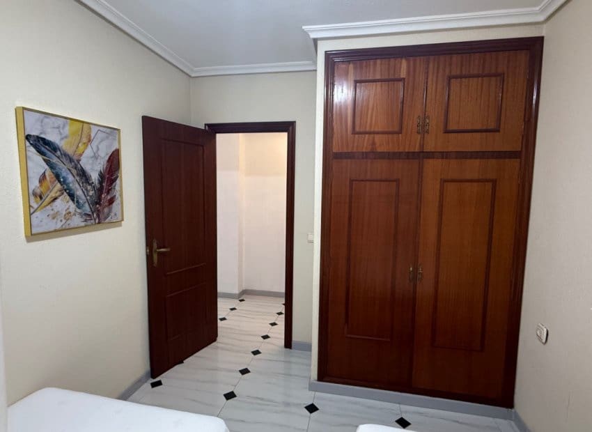 3 Zimmer Apartment zu verkaufen in Torrevieja - 324.000 € (Ref: 9987253)
