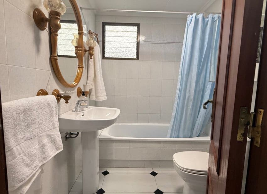 3 Zimmer Apartment zu verkaufen in Torrevieja - 324.000 € (Ref: 9987253)