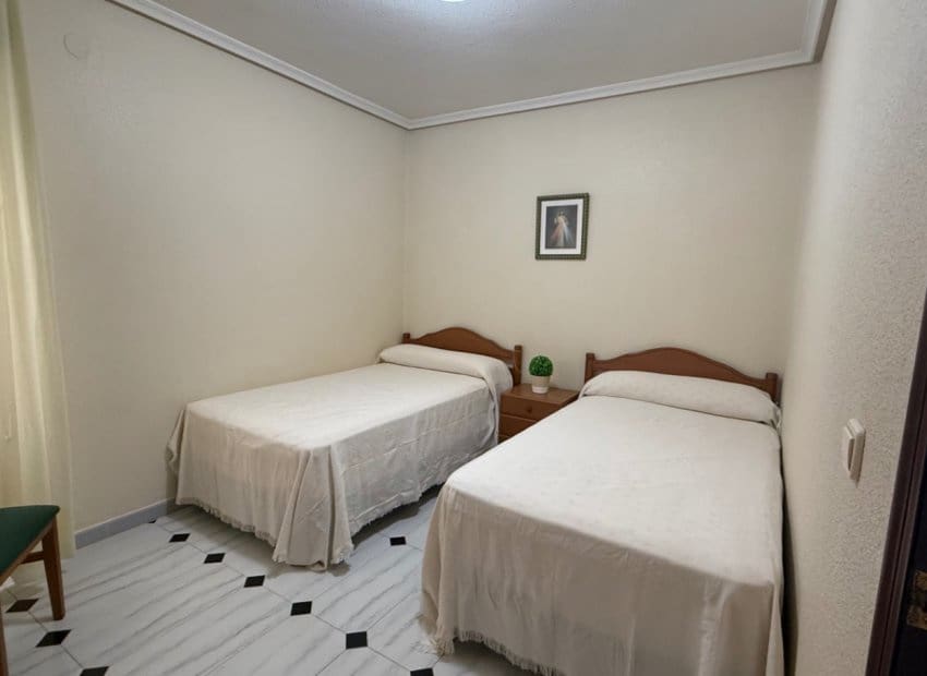 3 Zimmer Apartment zu verkaufen in Torrevieja - 324.000 € (Ref: 9987253)