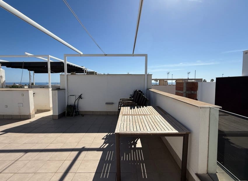 2 soveværelse Lejlighed til salg i Pilar de la Horadada med swimmingpool - € 299.000 (Ref: 9987254)