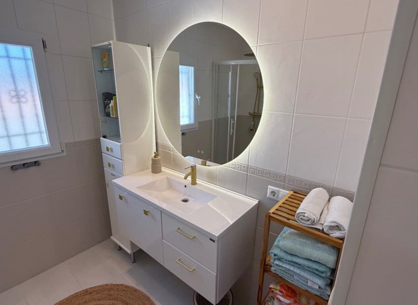 3 makuuhuone Huvila myytävänä paikassa El Chaparral mukana uima-altaan - 645 000 € (Ref: 9987255)