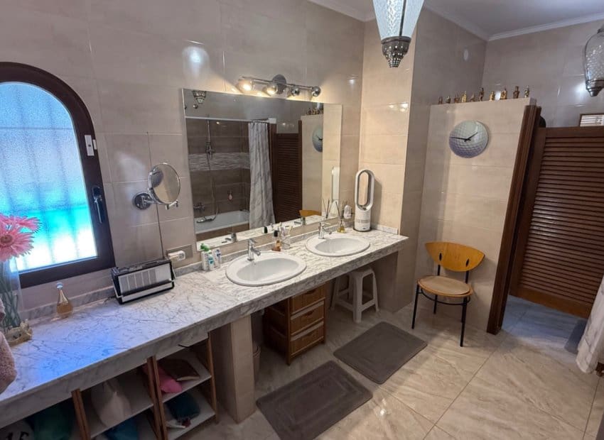 4 sypialnia Willa na sprzedaż w Los Dolses z basenem - 750 000 € (Ref: 9987257)