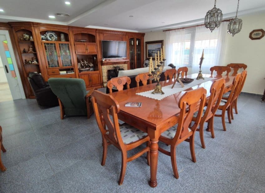 Chalet de 7 habitaciones en Orihuela Costa en venta con piscina - 1.490.000 € (Ref: 9987258)