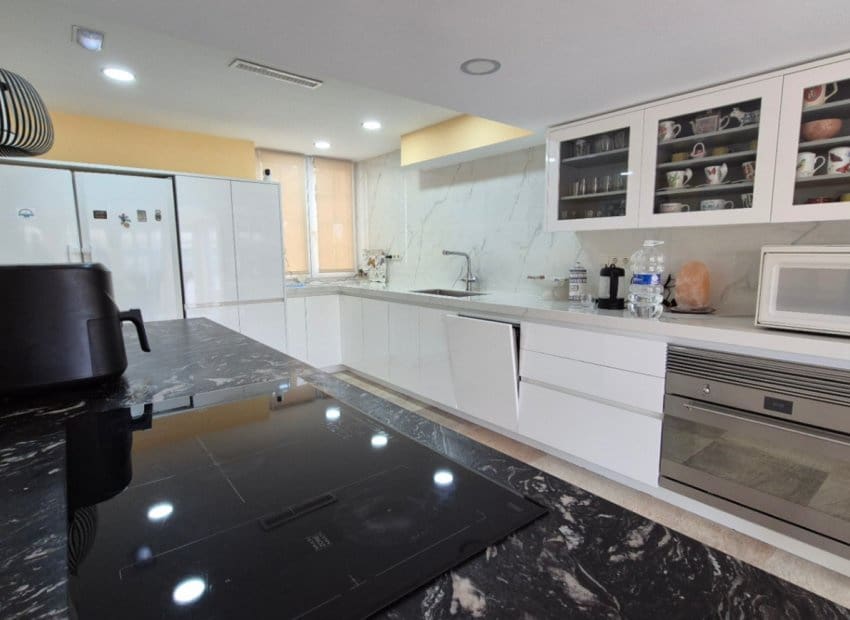 Chalet de 7 habitaciones en Orihuela Costa en venta con piscina - 1.490.000 € (Ref: 9987258)