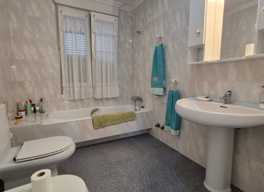 Chalet de 7 habitaciones en Orihuela Costa en venta con piscina - 1.490.000 € (Ref: 9987258)