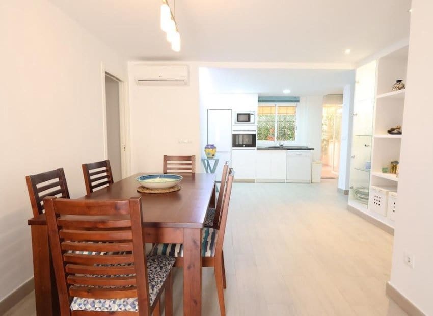 3 Zimmer Apartment zu verkaufen in Orihuela Costa mit Pool - 305.000 € (Ref: 9987261)