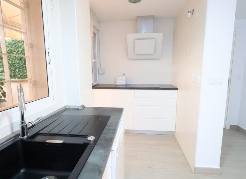 3 Zimmer Apartment zu verkaufen in Orihuela Costa mit Pool - 305.000 € (Ref: 9987261)
