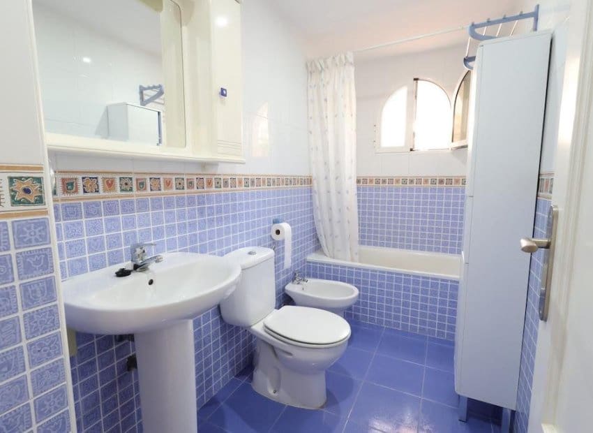 3 Zimmer Apartment zu verkaufen in Orihuela Costa mit Pool - 305.000 € (Ref: 9987261)
