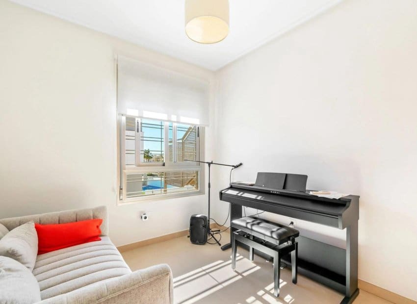 2 chambre Appartement à vendre à Torre de la Horadada avec piscine - 259 000 € (Ref: 9987262)