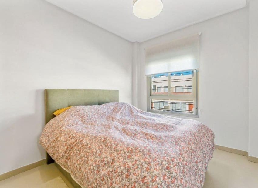 2 chambre Appartement à vendre à Torre de la Horadada avec piscine - 259 000 € (Ref: 9987262)