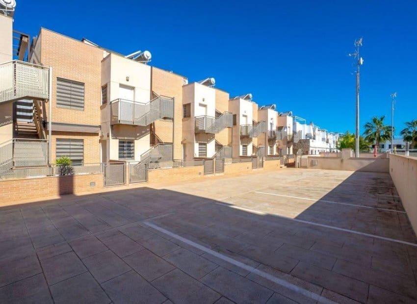 2 chambre Appartement à vendre à Torre de la Horadada avec piscine - 259 000 € (Ref: 9987262)