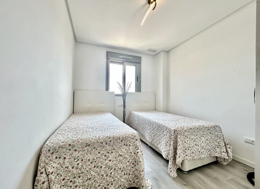 2 soverom Leilighet til salgs i Los Dolses med svømmebasseng - € 299 000 (Ref: 9987263)