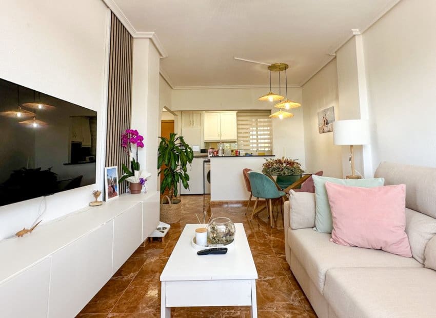 2 soverom Leilighet til salgs i Guardamar del Segura med svømmebasseng - € 215 000 (Ref: 9991505)