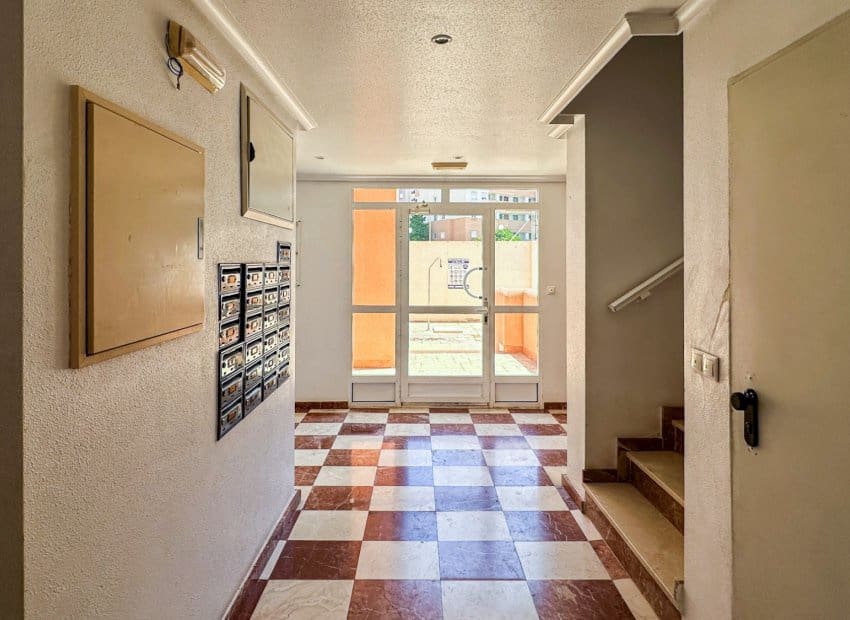 2 soverom Leilighet til salgs i Guardamar del Segura med svømmebasseng - € 215 000 (Ref: 9991505)