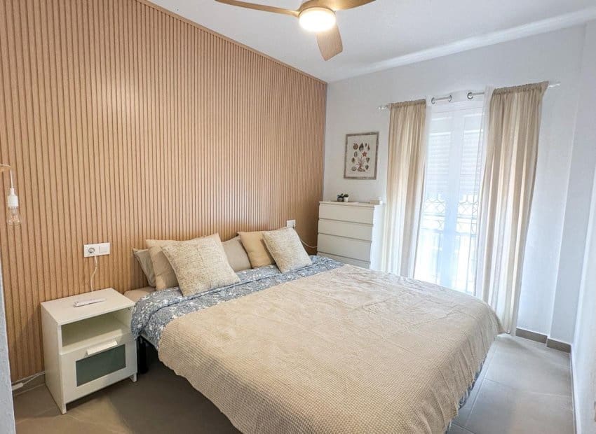 2 sovrum Lägenhet till salu i Playa Flamenca med pool - 198 000 € (Ref: 9991506)