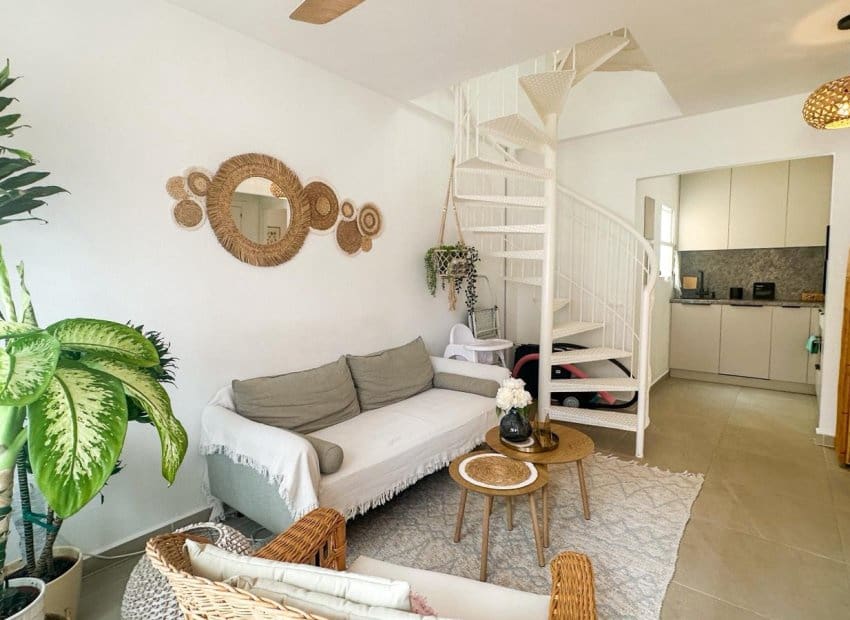 2 sovrum Lägenhet till salu i Playa Flamenca med pool - 198 000 € (Ref: 9991506)