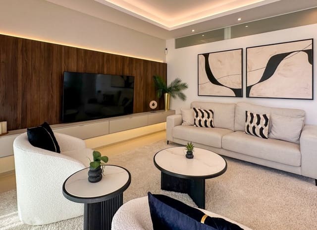 2 slaapkamer Appartement te koop in Ciudad Quesada, Rojales - € 359.000 (Ref: 9991507)