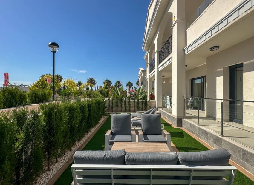 2 slaapkamer Appartement te koop in Ciudad Quesada - € 359.000 (Ref: 9991507)