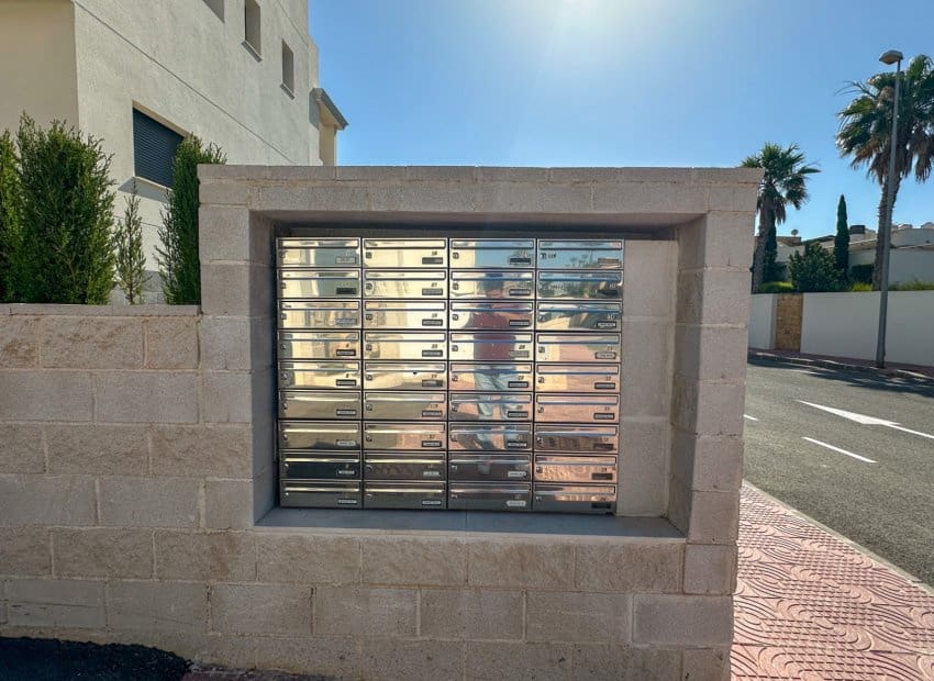 2 slaapkamer Appartement te koop in Ciudad Quesada - € 359.000 (Ref: 9991507)