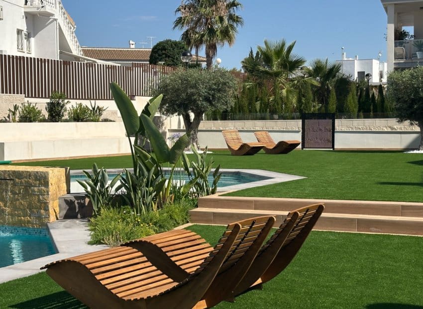 2 slaapkamer Appartement te koop in Ciudad Quesada - € 359.000 (Ref: 9991507)