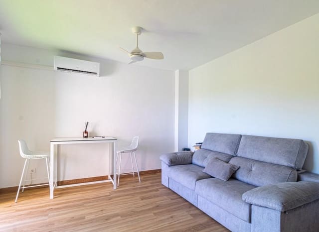 1 slaapkamer Appartement te koop in Dehesa de Campoamor, Orihuela met zwembad - € 185.000 (Ref: 9991508)
