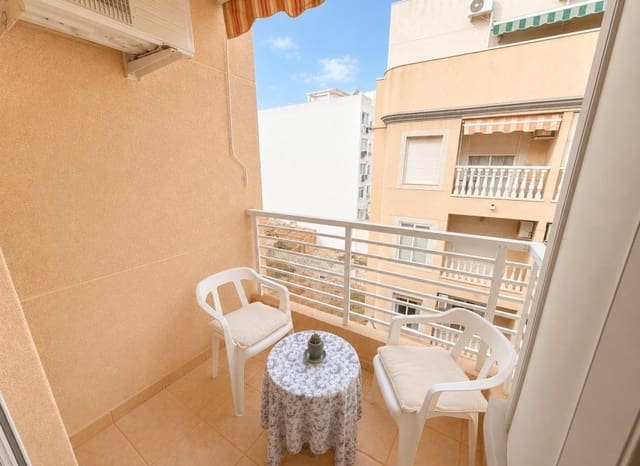 2 bedroom Apartment for sale in Antonio Machado, Torrevieja with pool - € 135,000 (Ref: 9991509)