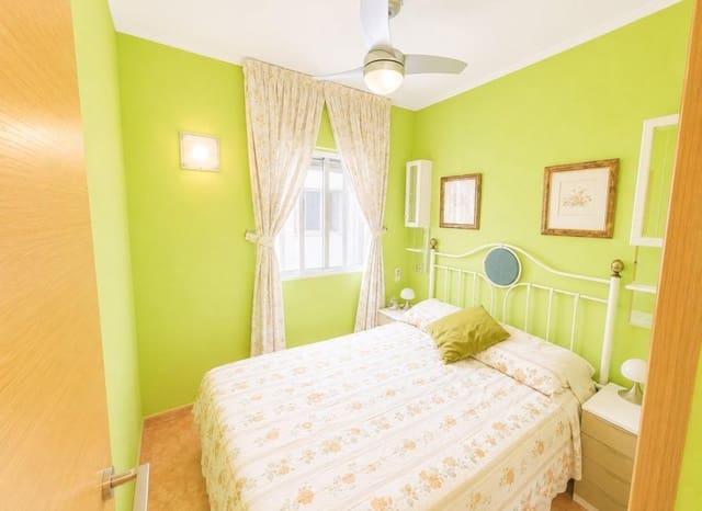 2 bedroom Apartment for sale in Antonio Machado, Torrevieja with pool - € 135,000 (Ref: 9991509)