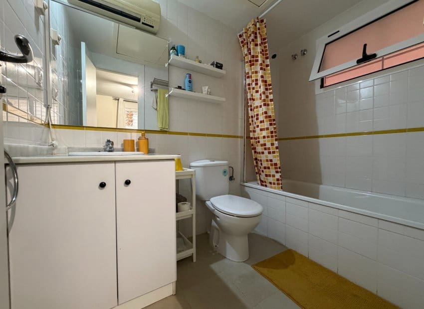 3 soverom Leilighet til salgs i Playa Flamenca med svømmebasseng - € 259 900 (Ref: 9991513)