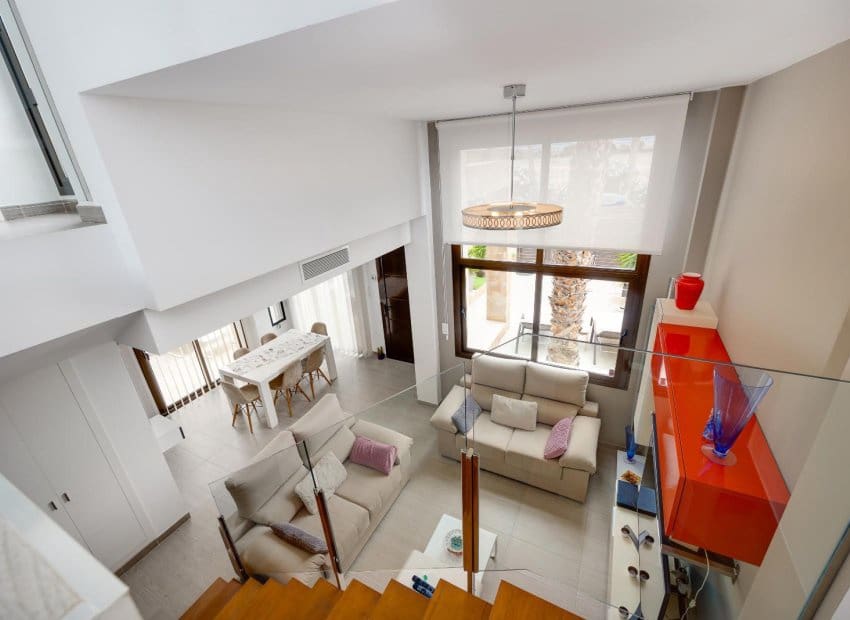 3 soverom Villa til salgs i Ciudad Quesada med svømmebasseng - € 379 969 (Ref: 9996230)