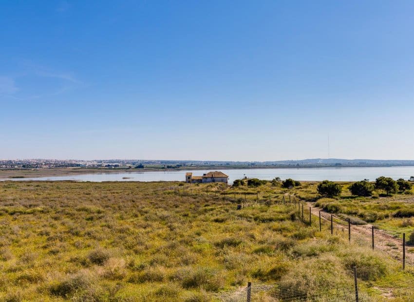 3 soverom Villa til salgs i Ciudad Quesada med svømmebasseng - € 379 969 (Ref: 9996230)