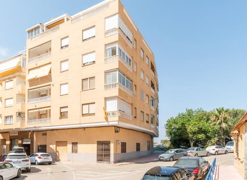 1 bedroom Apartment for sale in La Mata - € 132,000 (Ref: 9996231)