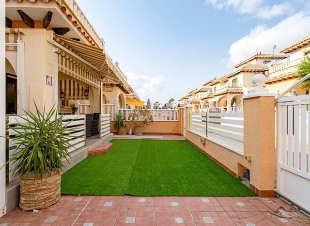3 soverom Hus til salgs i Lomas de Cabo Roig - Los Dolses, Orihuela med svømmebasseng - € 269 900 (Ref: 9996232)