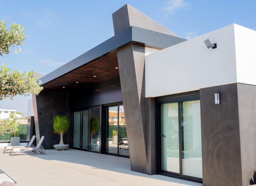 3 soveværelse Villa til salg i Ciudad Quesada med swimmingpool - € 1.099.000 (Ref: 9996233)