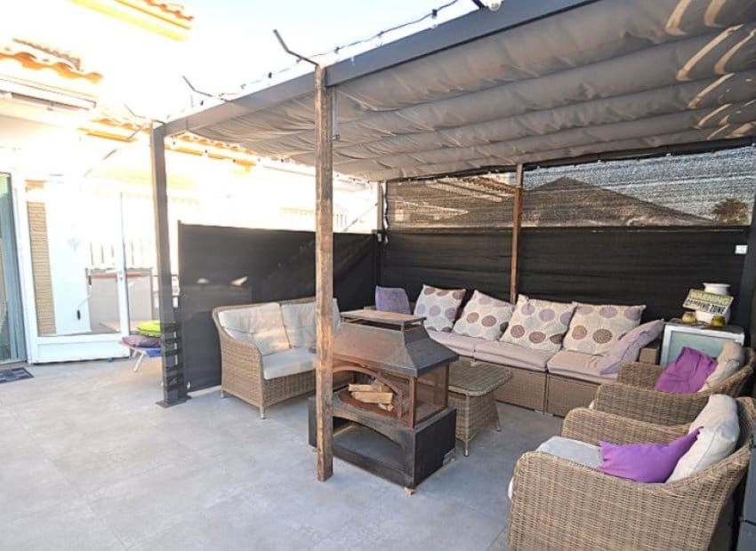 3 makuuhuone Huvila myytävänä paikassa Sucina mukana uima-altaan - 249 500 € (Ref: 9996236)