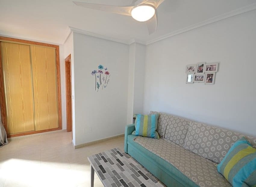3 makuuhuone Huvila myytävänä paikassa Sucina mukana uima-altaan - 249 500 € (Ref: 9996236)