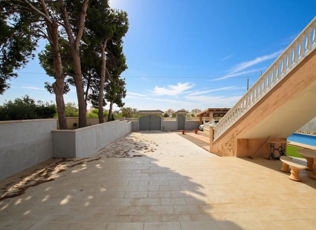 5 slaapkamer Villa te koop in Campoamor, Orihuela met zwembad - € 540.000 (Ref: 9996237)