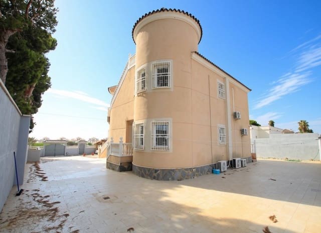 5 slaapkamer Villa te koop in Campoamor, Orihuela met zwembad - € 540.000 (Ref: 9996237)