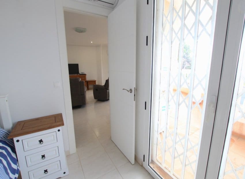 5 slaapkamer Villa te koop in Campoamor met zwembad - € 540.000 (Ref: 9996237)