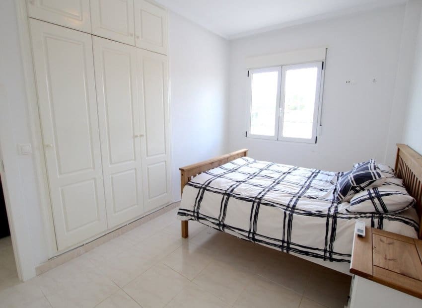 5 slaapkamer Villa te koop in Campoamor met zwembad - € 540.000 (Ref: 9996237)