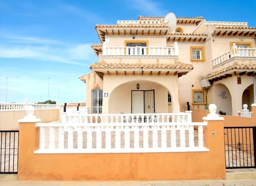 3 camera da letto Casa in vendita in Orihuela Costa - 229.000 € (Rif: 9996239)