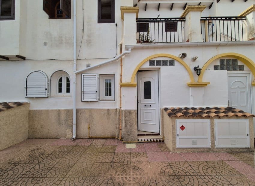1 soverom Leilighet til salgs i San Miguel de Salinas med svømmebasseng - € 155 000 (Ref: 9996331)
