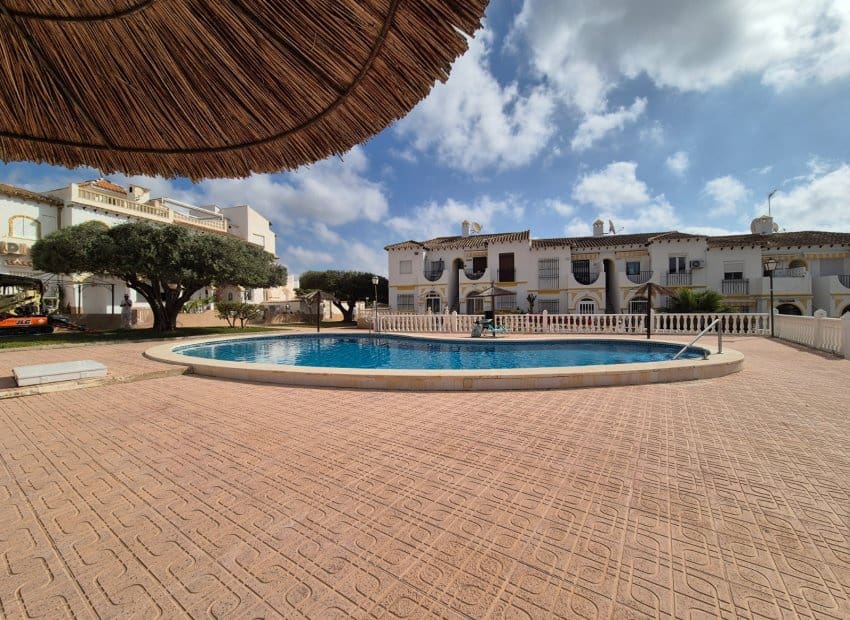 1 soverom Leilighet til salgs i San Miguel de Salinas med svømmebasseng - € 155 000 (Ref: 9996331)