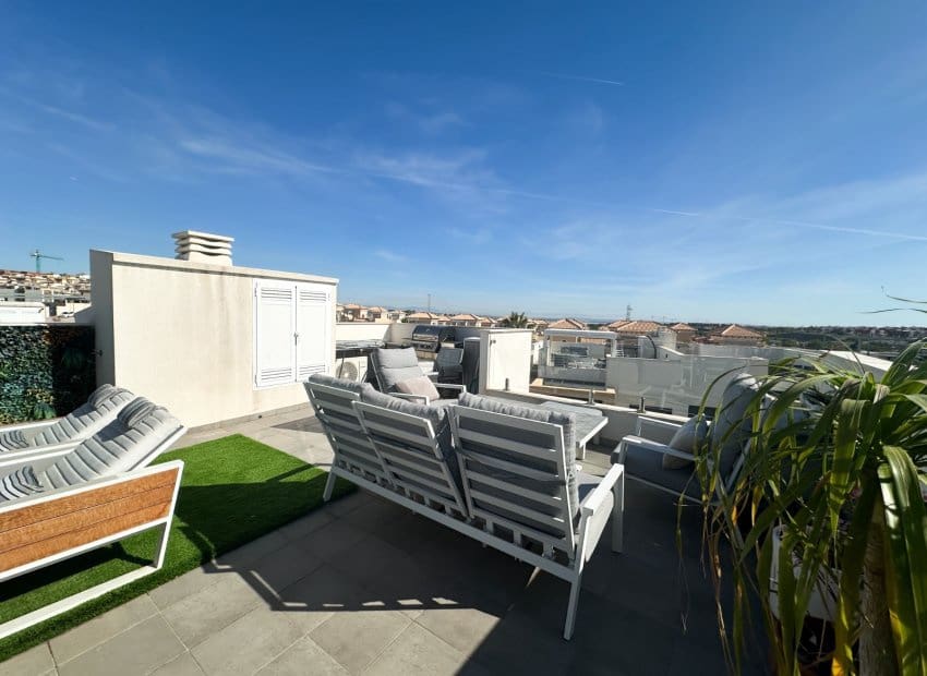 2 sypialnia Apartament na sprzedaż w Orihuela Costa z basenem - 319 000 € (Ref: 9996332)