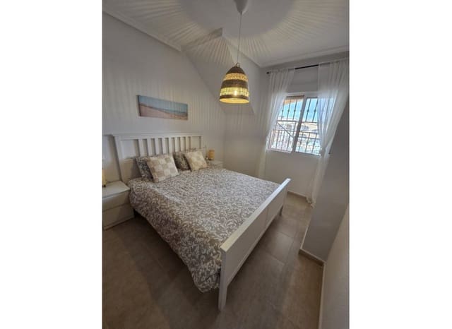 2 makuuhuone Huoneisto myytävänä paikassa La Florida, Orihuela mukana uima-altaan - 174 000 € (Ref: 9996334)