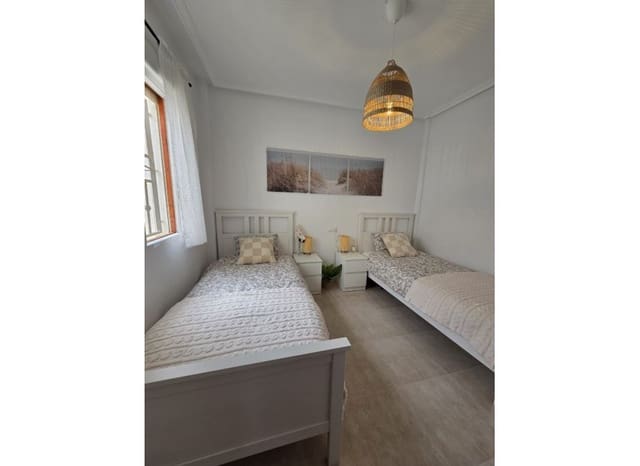 2 makuuhuone Huoneisto myytävänä paikassa La Florida, Orihuela mukana uima-altaan - 174 000 € (Ref: 9996334)