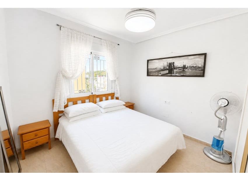 3 sypialnia Dom na sprzedaż w Dehesa de Campoamor z basenem - 229 995 € (Ref: 9997880)